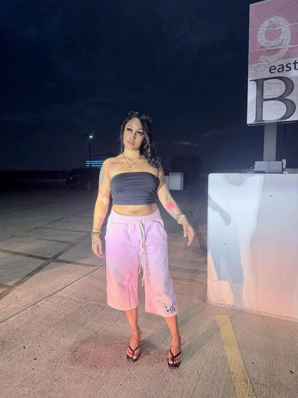 Monarc BM Shorts (PINK)