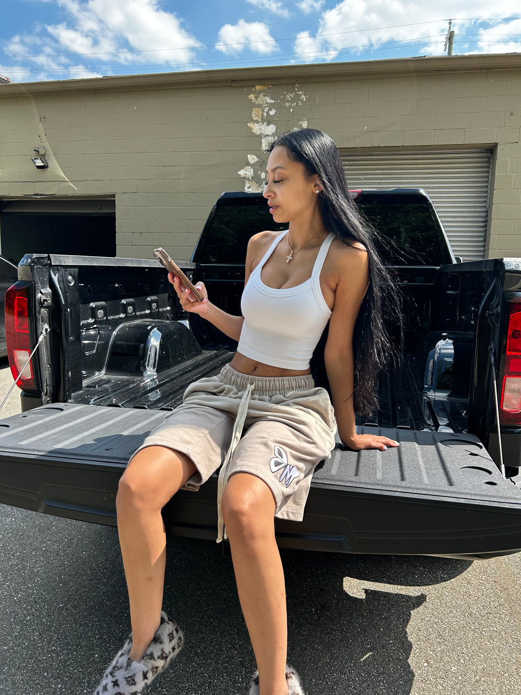 Monarc BM Shorts (GREY)